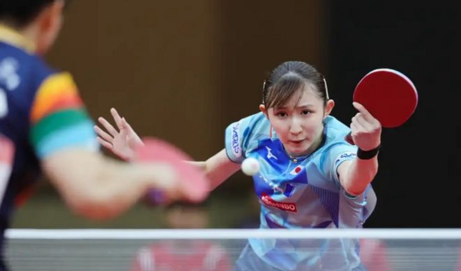 也展现了中 也展现了中