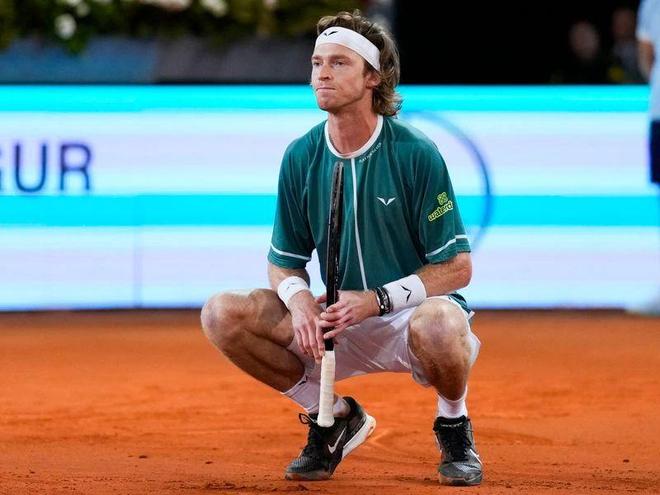 他们都有着 他们都有着